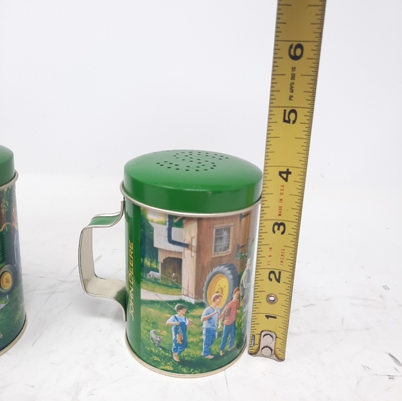 JOHN DEERE METAL SALT AND PEPPER SHAKERS - Picture 4 of 7